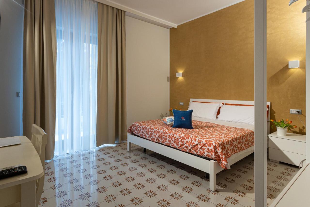 The Reef Bed & Breakfast Соренто Екстериор снимка