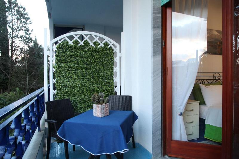 The Reef Bed & Breakfast Соренто Екстериор снимка